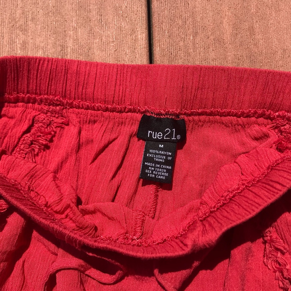 Pink shorts - Picture 3 of 3